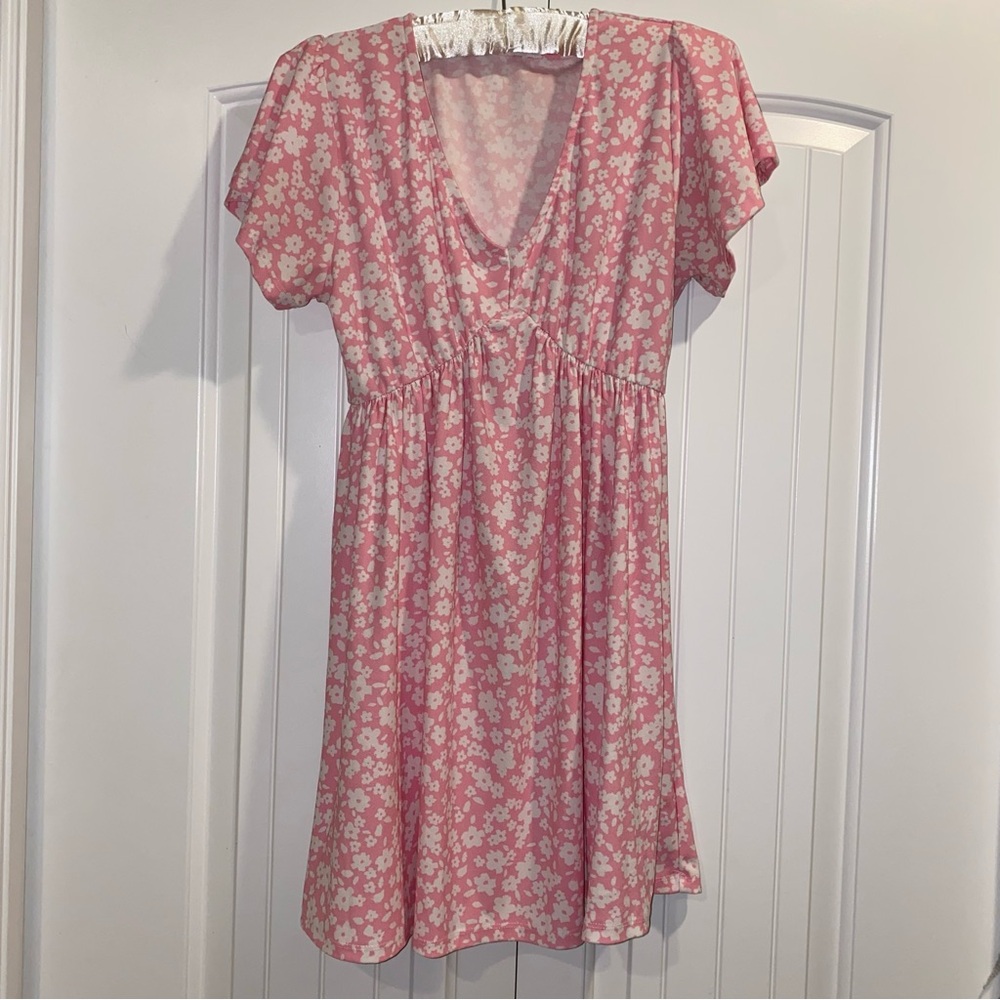 Ardene Pink Floral V-Neck Mini Dress - Picture 3 of 10